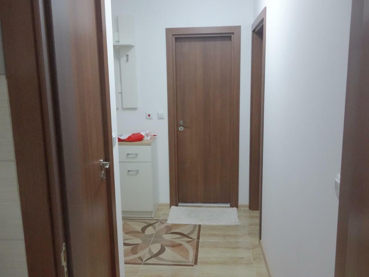 Sea Garden Marina 2 Apartment Varna Exterior foto